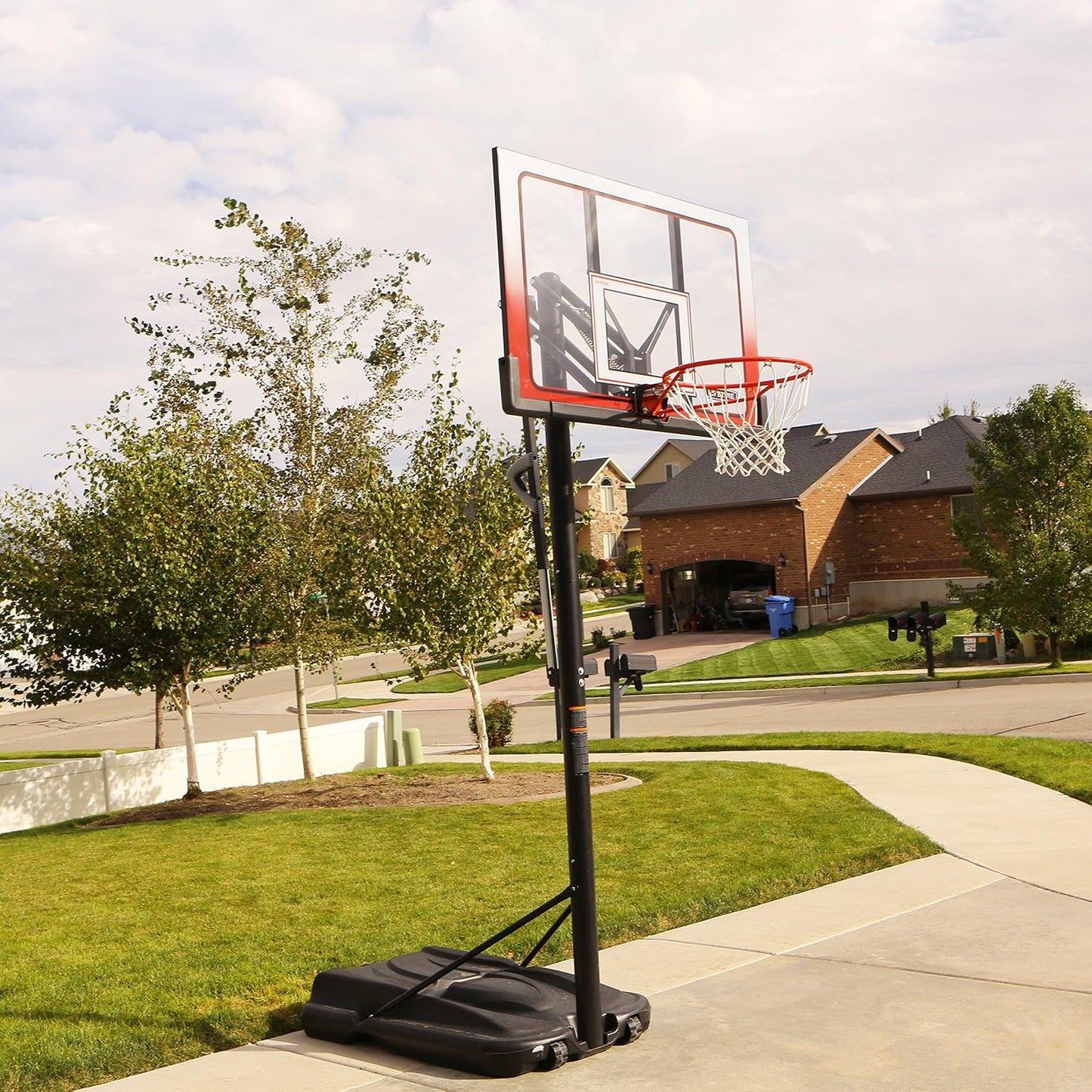 1558 52 Inch Portable Basketball System
